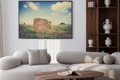 Plakat: Vintage krajobraz pokazano bele słomy na polu ścierniska