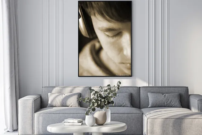 Plakat: Wydanie grunge (nastolatek słuchanie ulubionej piosenki)