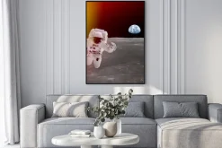 Plakat: Wysokiej jakości odizolowane astronauta kompozytowe w przestrzeni;