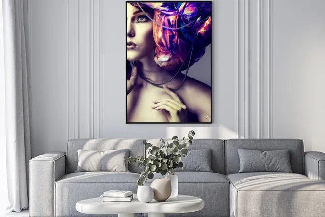 Plakat: Zdjęcie pięknej dziewczyny w fryzurze z kolorowych tkanin