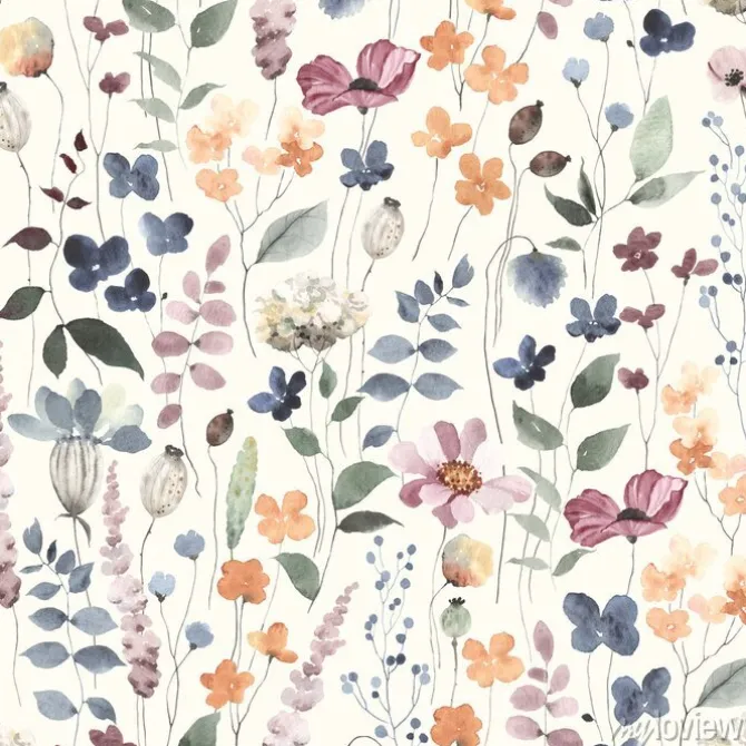 Tapeta: Akwarelowe liczne kwiaty polne na jasnym tle